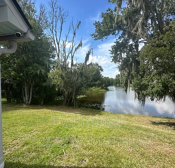 2867 Lantana Lakes Dr W — Photo 18