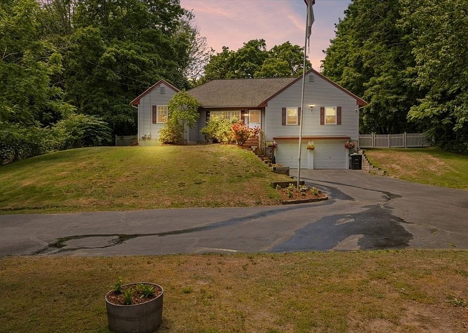1st image of 115 Springhill Ave