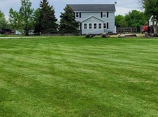 8820 W Genzman Rd, Oak Harbor, OH 43449