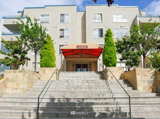 6960 California Ave SW #409, Seattle, WA