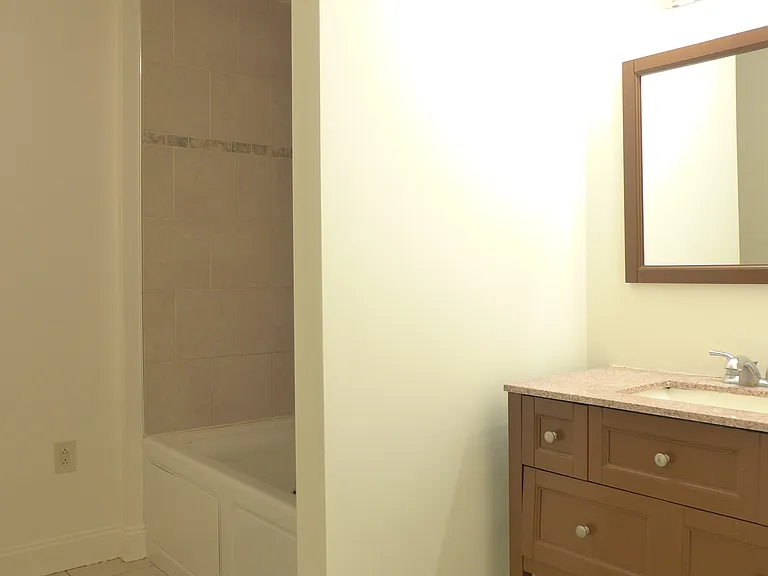 48 Dudley St #3 — Photo 8