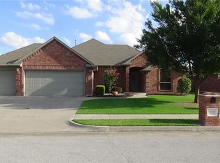 8508 NW 107th St, Oklahoma City, OK 73162