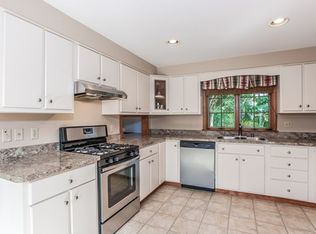 18 Homestead Rd, Bourne, MA 02532