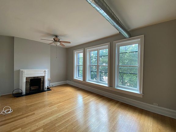 2nd image of 2719 N Pine Grove Ave APT 301