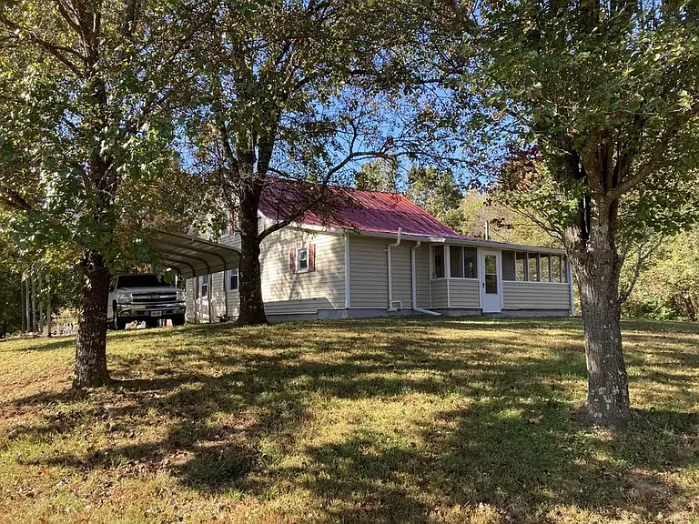 3426 Frank Whisnant Rd — Photo 3