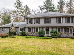 29 Indian Hill Rd, Medfield, MA 02052