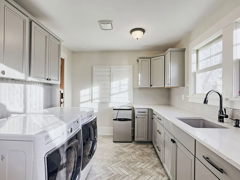 627 Laporte Ave — Photo 22