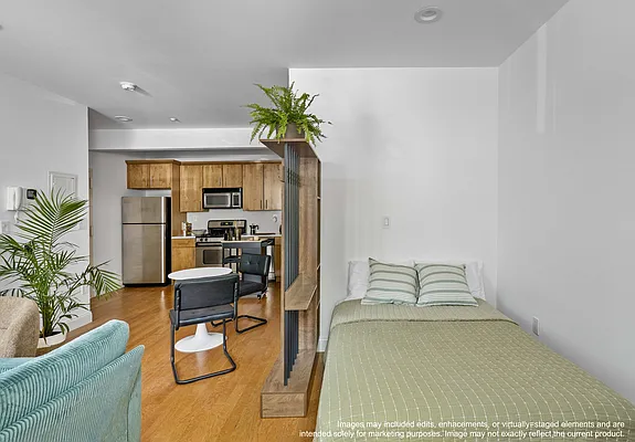Bedroom, photo 2