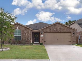 413 Hawks View Dr, La Marque, TX 77568