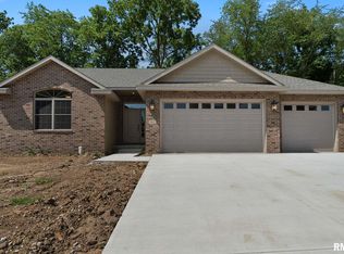 3417 Mazon Ct, Springfield, IL 62711