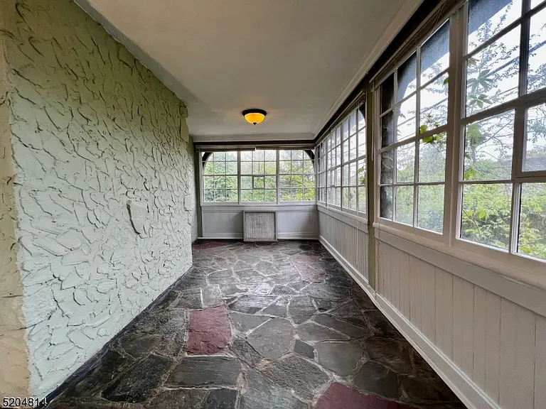 12 Hobart Gap Rd — Photo 41