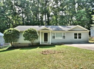 690 Wendan Dr, Decatur, GA 30033