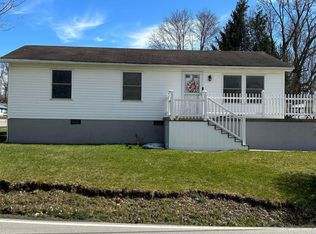 641 Vicksburg Rd, Buckhannon, WV 26201