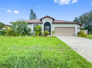 544 Flamingo Dr, Apollo Beach, FL 33572