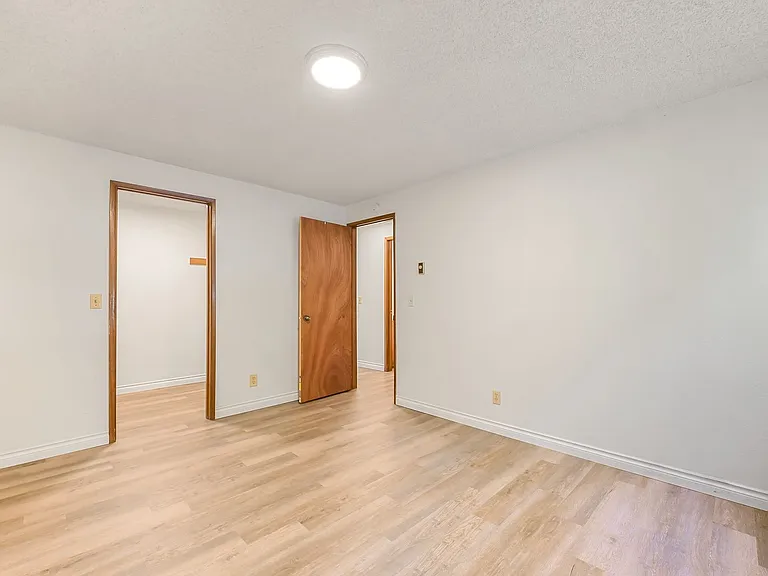 1212 Nevada St — Photo 12
