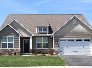 25387 Addington Ct, Perrysburg, OH 43551