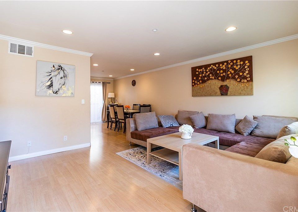 1st image of 358 W Doran St Unit E