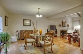 4th image of 8569 Wedd St