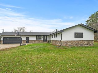 2635 181st Ave NW, Oak Grove, MN 55011