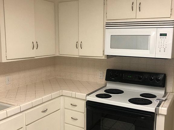 3rd image of 1762 Gilda Way #10