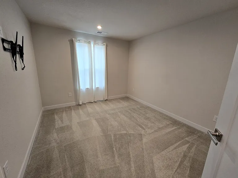 1609 Whistling Rd #1 — Photo 14