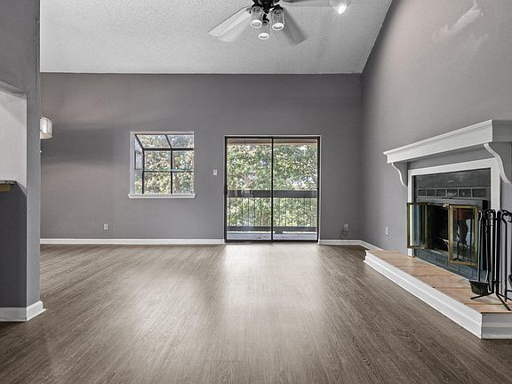 2nd image of 301 Kings Row Dr APT 112