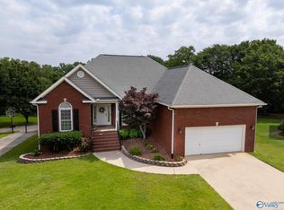 102 Thoroughbred Trl, Madison, AL 35758