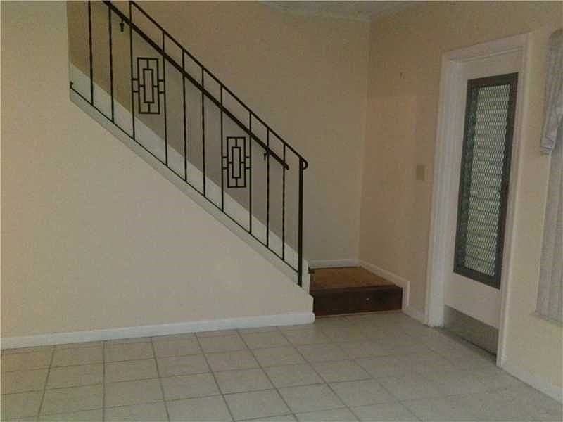 1st image of 1374 Seaview Dr