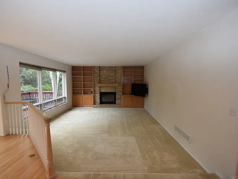 5222 Pinehurst Dr — Photo 7