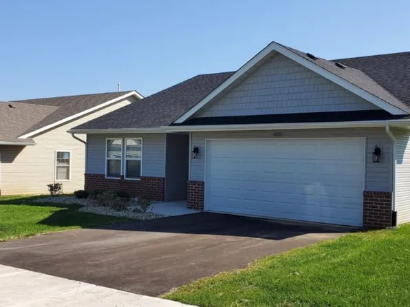 1638 Meadowlark Ln, Rockford, IL 61108