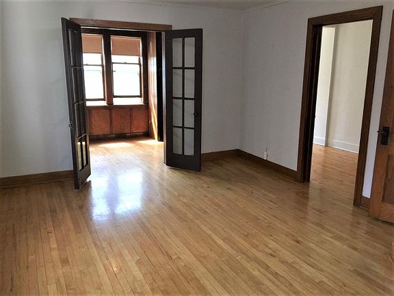 5th image of 1771 Minnehaha Ave W APT 3