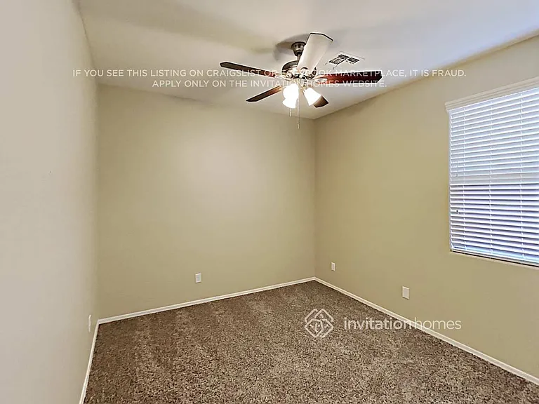 12511 W Campina Dr — Photo 11