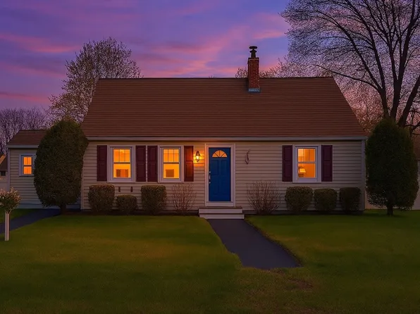 14 Trinity Dr, Nashua, NH 03063