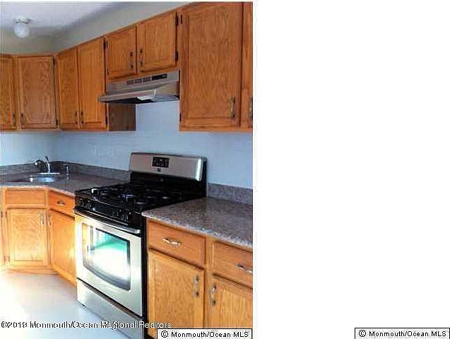 2nd image of 27 Ambrose Ln