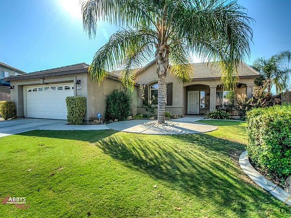 2nd image of 10703 Eagle Vista Dr