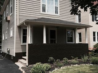 19540 Riverview Ave, Rocky River, OH 44116