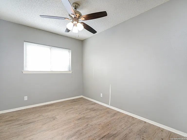 7414 Elderberry St — Photo 14