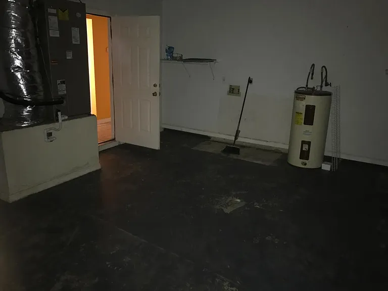 3171 Huttersfield Cir — Photo 15