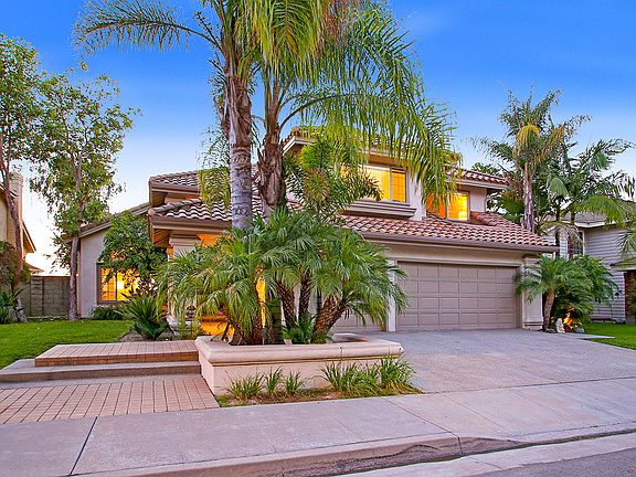 This home sits on a single loaded street. No neighbors in front or behind you