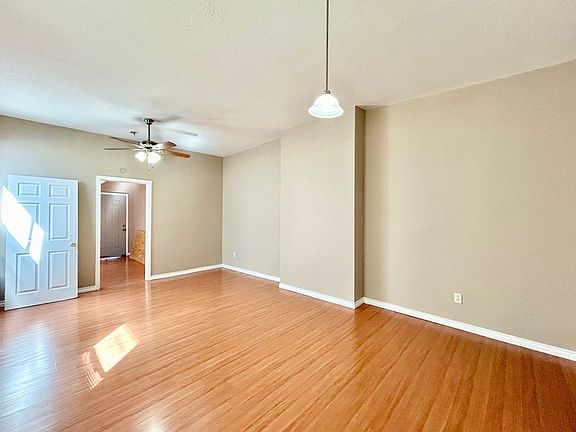3rd image of 1718 N Olive St APT 2