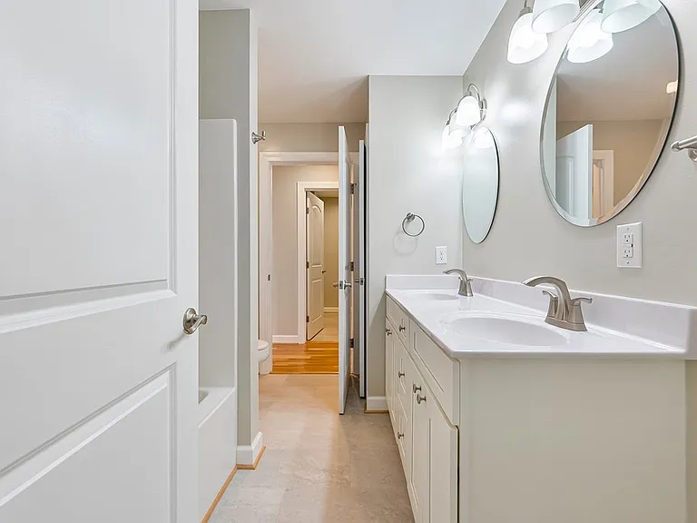 235 College Park Dr — Photo 15