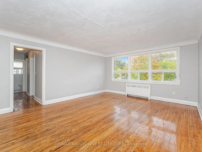 1031 Churchill Ave E #3 — Photo 10