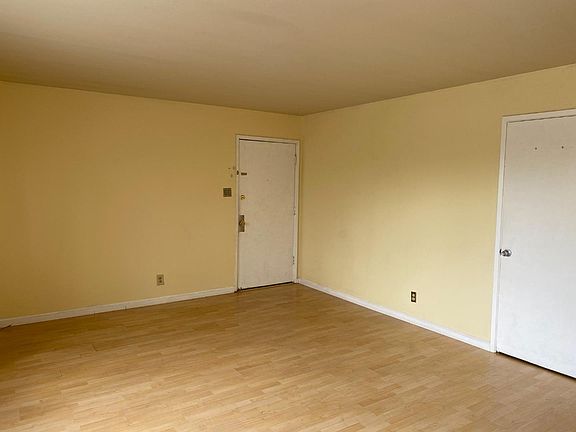 3rd image of 260 San Marco Ave #4