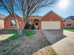 1318 Webb Ferrell Rd S, Arlington, TX 76002