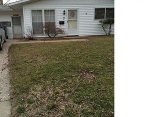 1118 Saint Bruno Dr, Cahokia, IL 62206