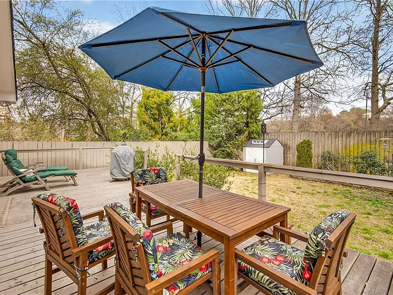 865 Monroe Cir NE — Photo 44