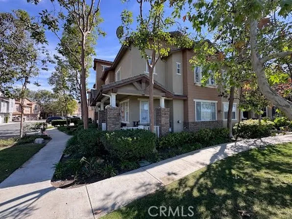 35 Garrison Loop, Mission Viejo, CA 92694