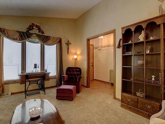5th image of 1256 Terrace Dr