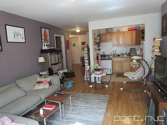 Rented by Point NYC | media 20