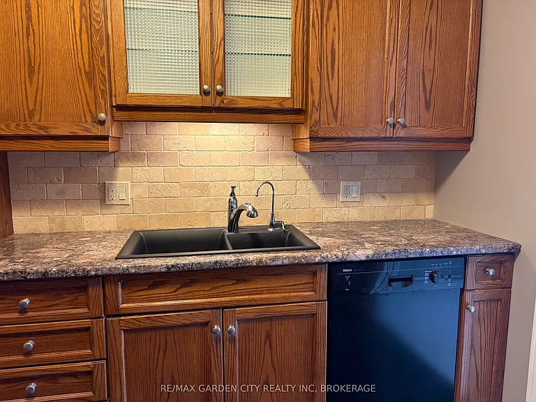 162 Martindale Rd #207 — Photo 6